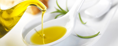 Olio Extra Vergine d'Oliva di qualità superiore garantita